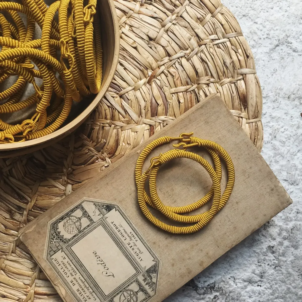 Bracelet fil moutardefren