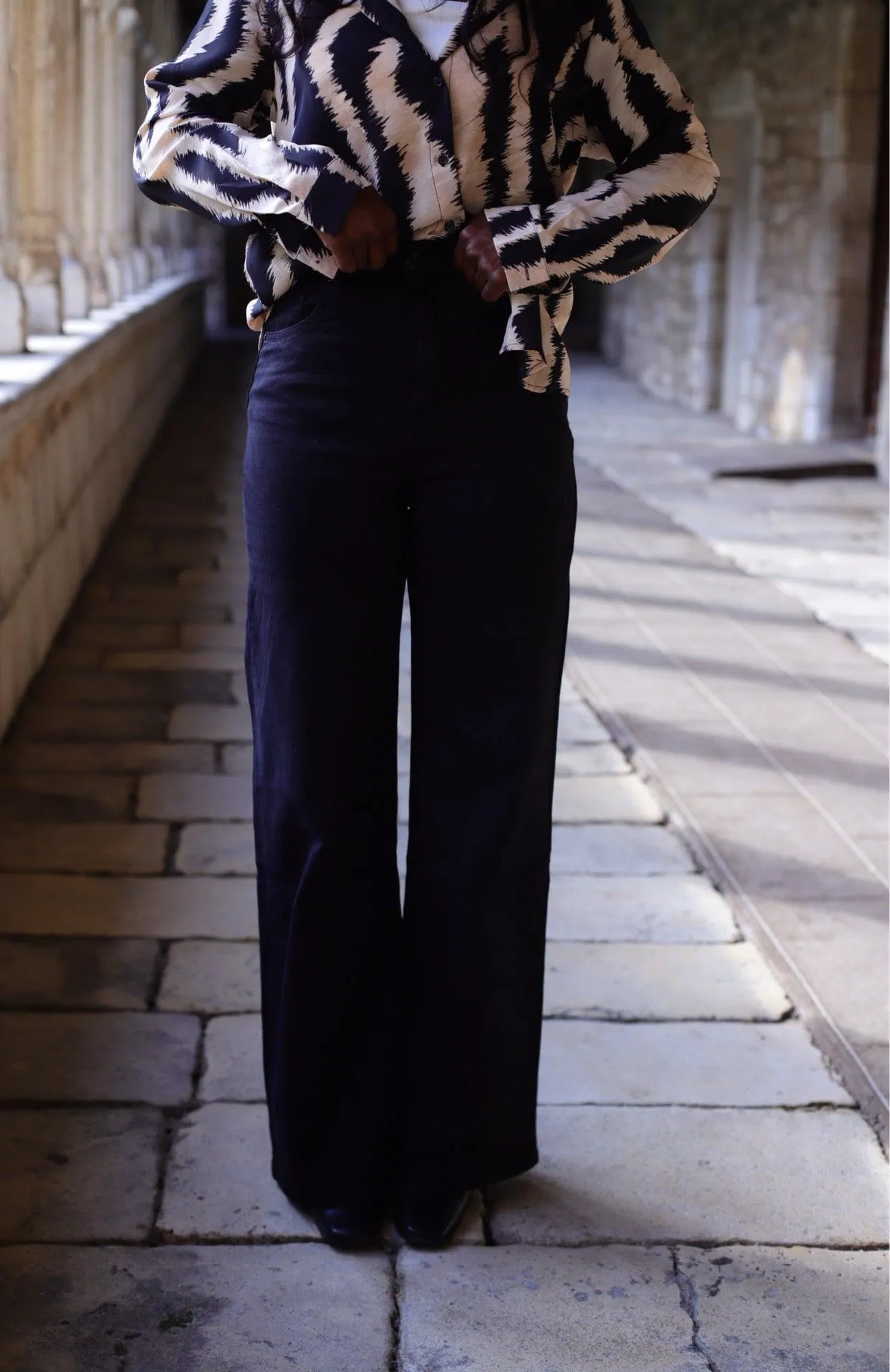 Jeans vasé Noir - Taille Haute Patte d'léphant